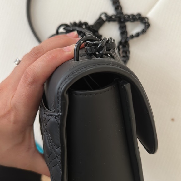 Tory burch matte black purse - Picture 5 of 9